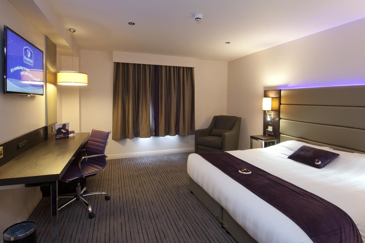Premier Tottenham Hale Hotel 3*